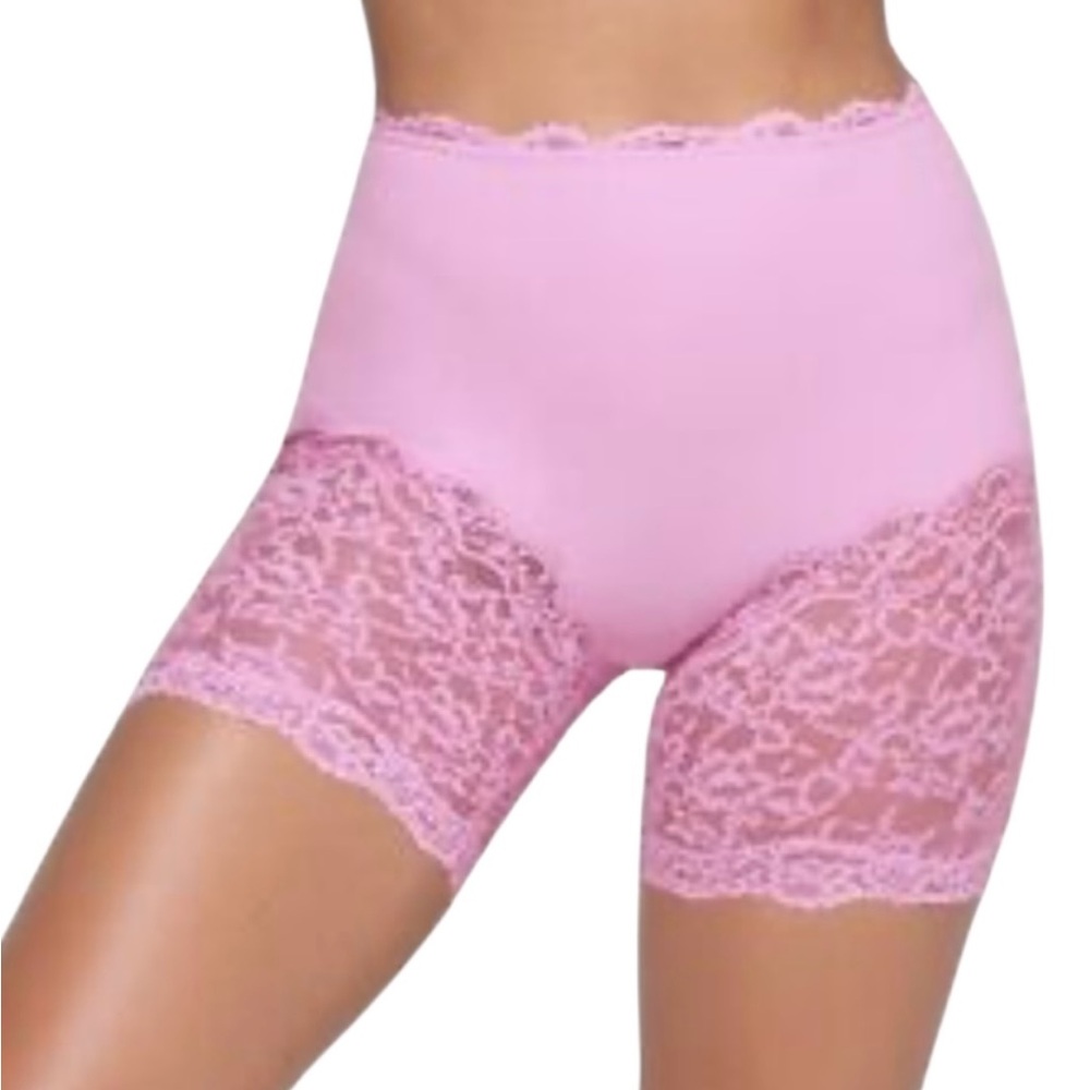 SKIMS Fits Everybody Lace Shorts 🌸 (XS, Petal)